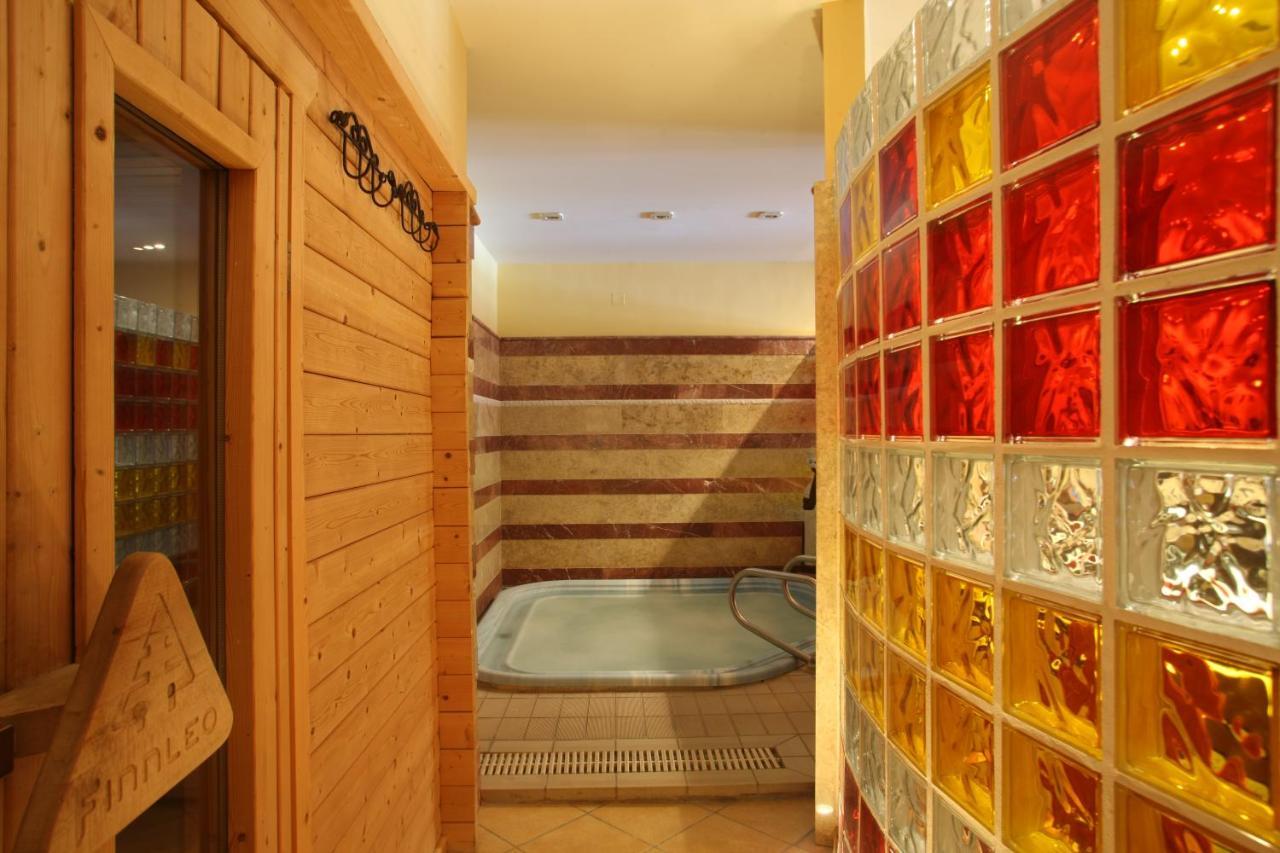 Hotel Spa Montana Karpenísion Екстериор снимка