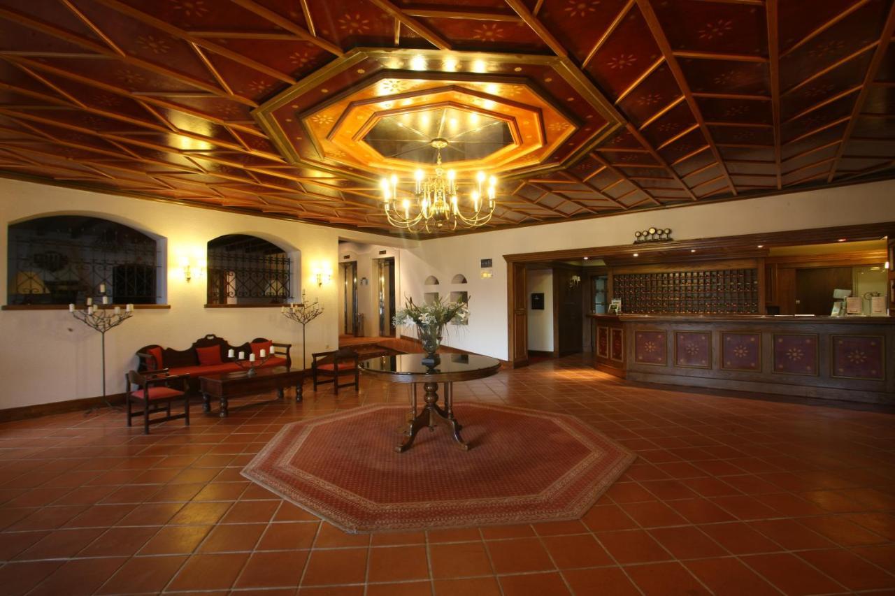 Hotel Spa Montana Karpenísion Екстериор снимка
